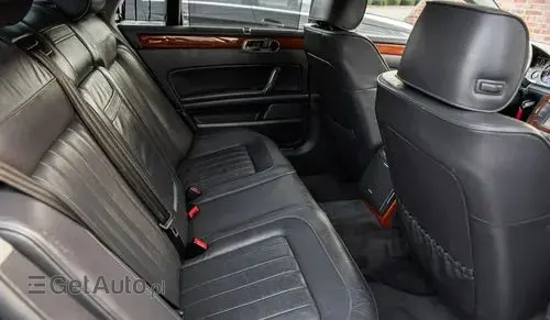 VOLKSWAGEN Phaeton 