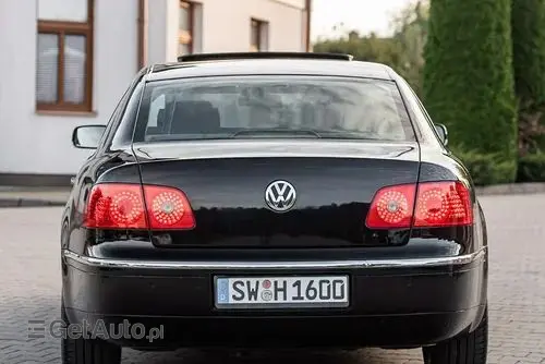 VOLKSWAGEN Phaeton 