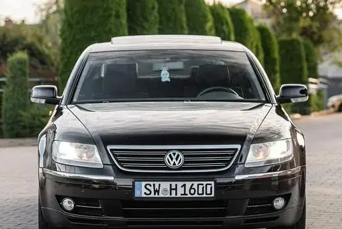 VOLKSWAGEN Phaeton 