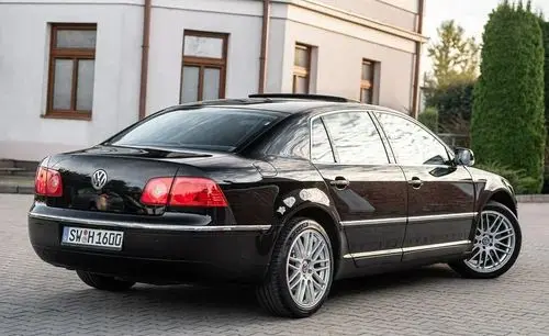 VOLKSWAGEN Phaeton 