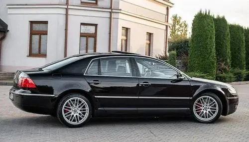 VOLKSWAGEN Phaeton 