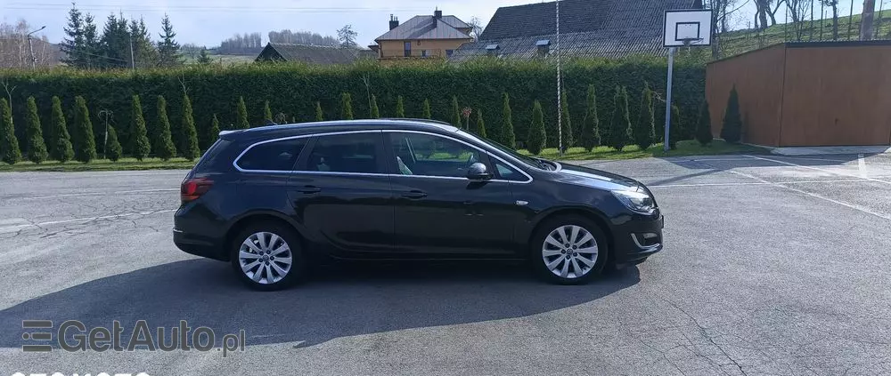 OPEL Astra 1.4 Turbo Cosmo