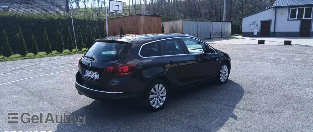 OPEL Astra 1.4 Turbo Cosmo