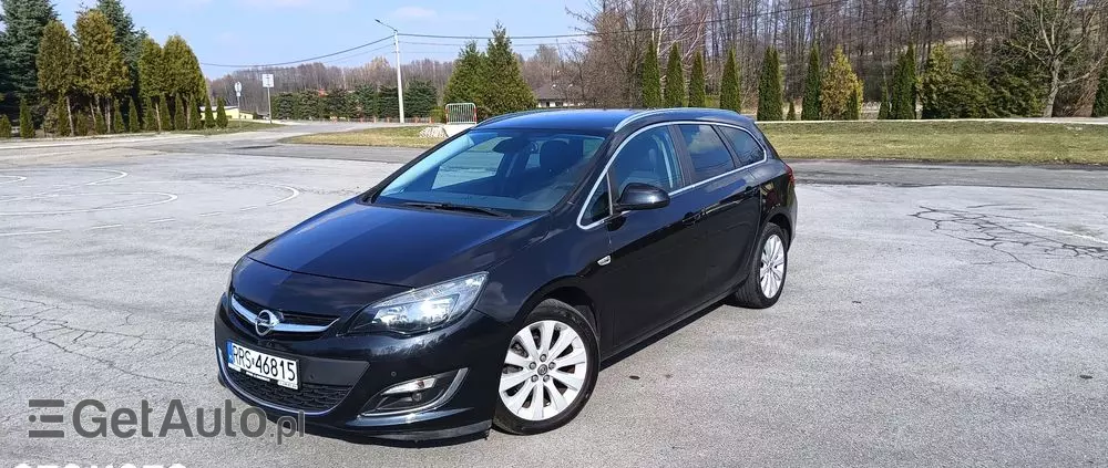 OPEL Astra 1.4 Turbo Cosmo