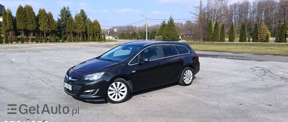 OPEL Astra 1.4 Turbo Cosmo