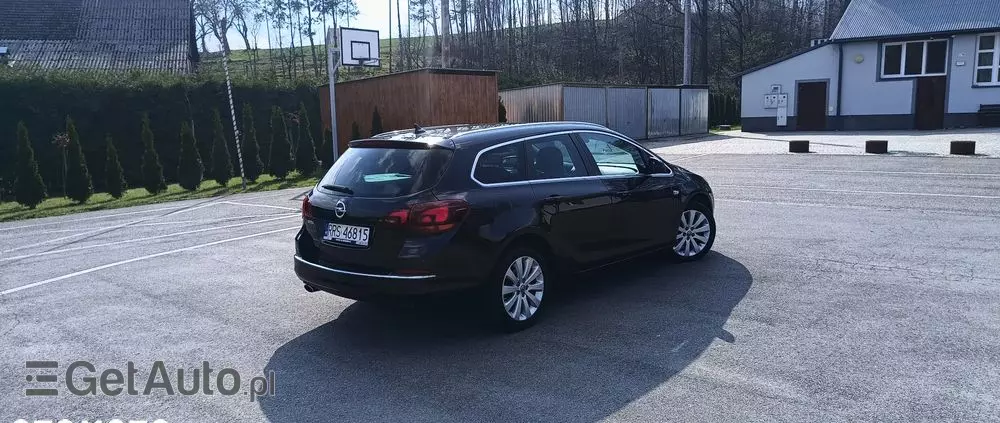 OPEL Astra 1.4 Turbo Cosmo