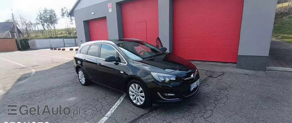 OPEL Astra 1.4 Turbo Cosmo