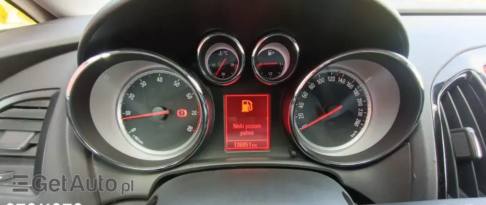 OPEL Astra 1.4 Turbo Cosmo