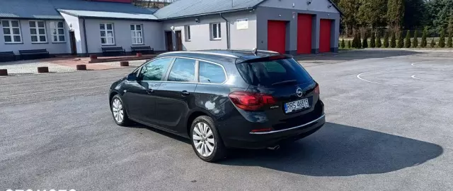 OPEL Astra 1.4 Turbo Cosmo