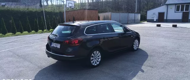 OPEL Astra 1.4 Turbo Cosmo