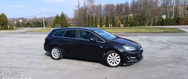 OPEL Astra 1.4 Turbo Cosmo