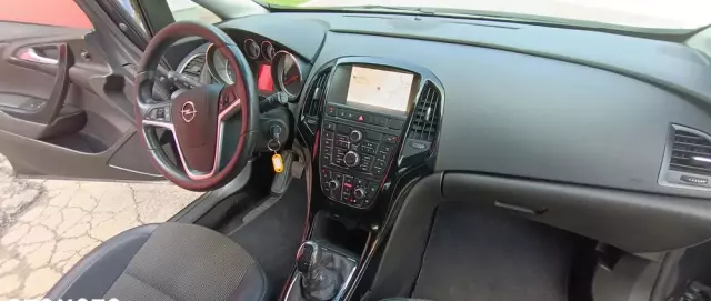 OPEL Astra 1.4 Turbo Cosmo