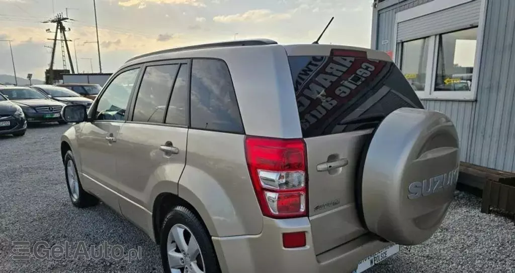 SUZUKI Grand Vitara 