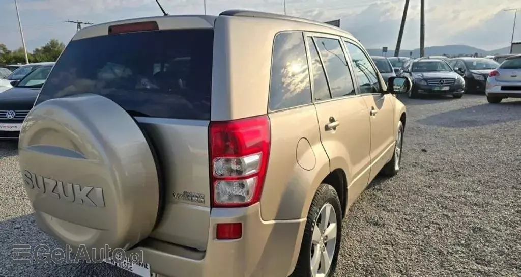 SUZUKI Grand Vitara 