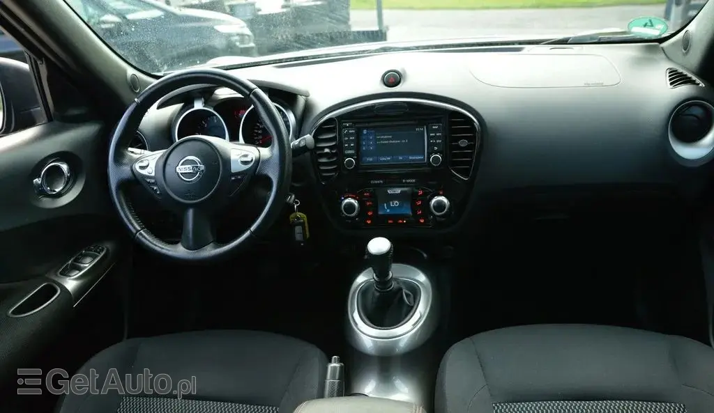 NISSAN Juke 