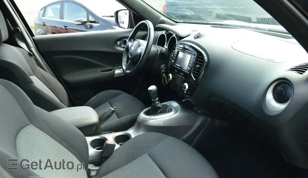 NISSAN Juke 