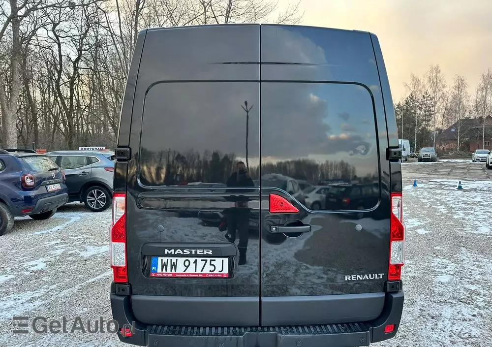 RENAULT Master 