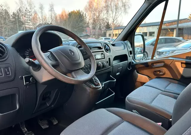 RENAULT Master 
