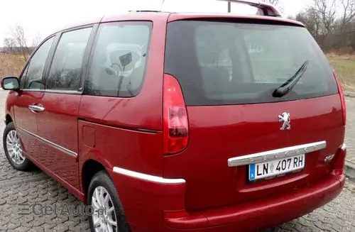 PEUGEOT 807 