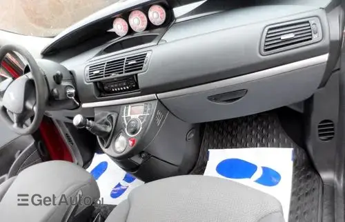 PEUGEOT 807 
