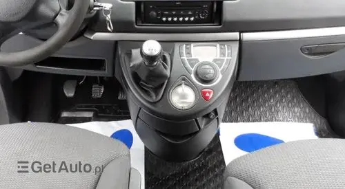 PEUGEOT 807 