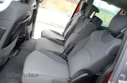 PEUGEOT 807 