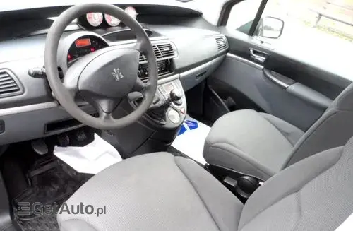 PEUGEOT 807 