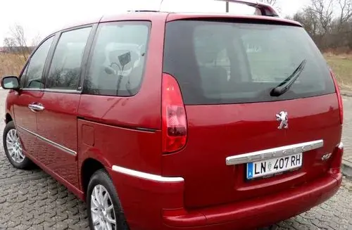 PEUGEOT 807 
