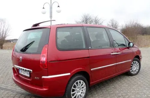 PEUGEOT 807 
