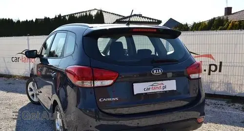 KIA Carens 