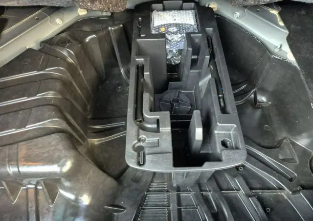 RENAULT Megane ENERGY TCe 130 BOSE EDITION