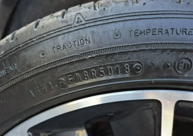 RENAULT Megane ENERGY TCe 130 BOSE EDITION