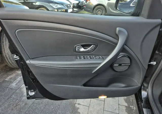 RENAULT Megane ENERGY TCe 130 BOSE EDITION