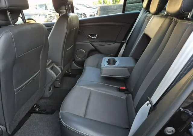 RENAULT Megane ENERGY TCe 130 BOSE EDITION