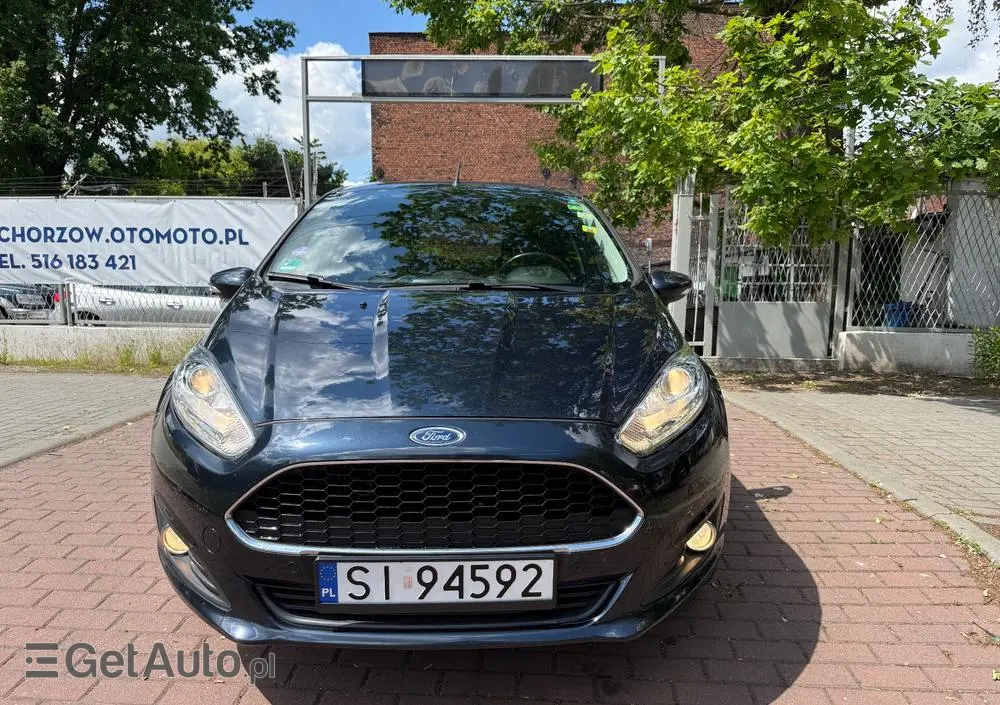 FORD Fiesta 1.0 EcoBoost Start-Stop Champions Edition