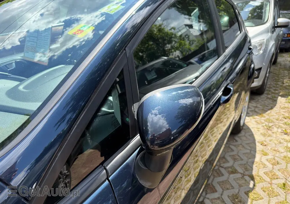 FORD Fiesta 1.0 EcoBoost Start-Stop Champions Edition