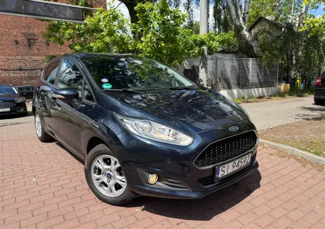 FORD Fiesta 1.0 EcoBoost Start-Stop Champions Edition