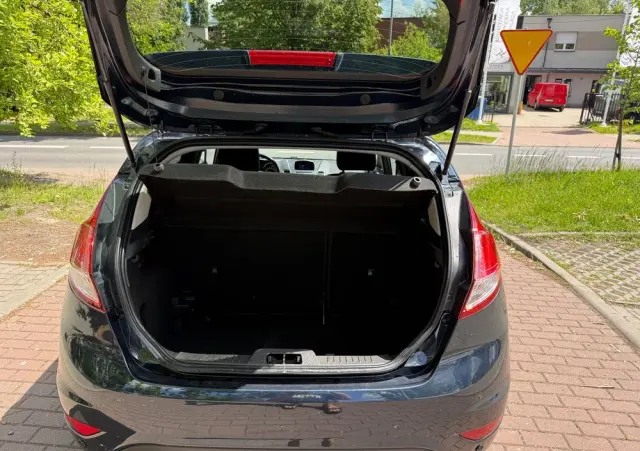 FORD Fiesta 1.0 EcoBoost Start-Stop Champions Edition