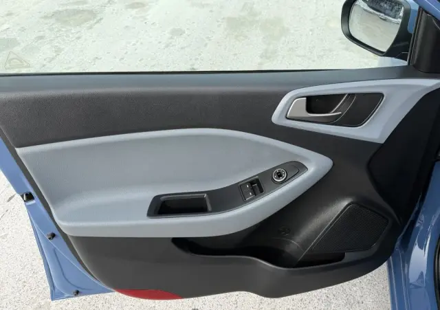 HYUNDAI I20 1.2 Classic Plus