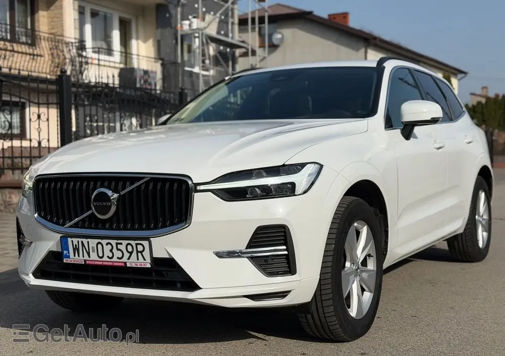 VOLVO XC 60 B4 B Momentum Pro