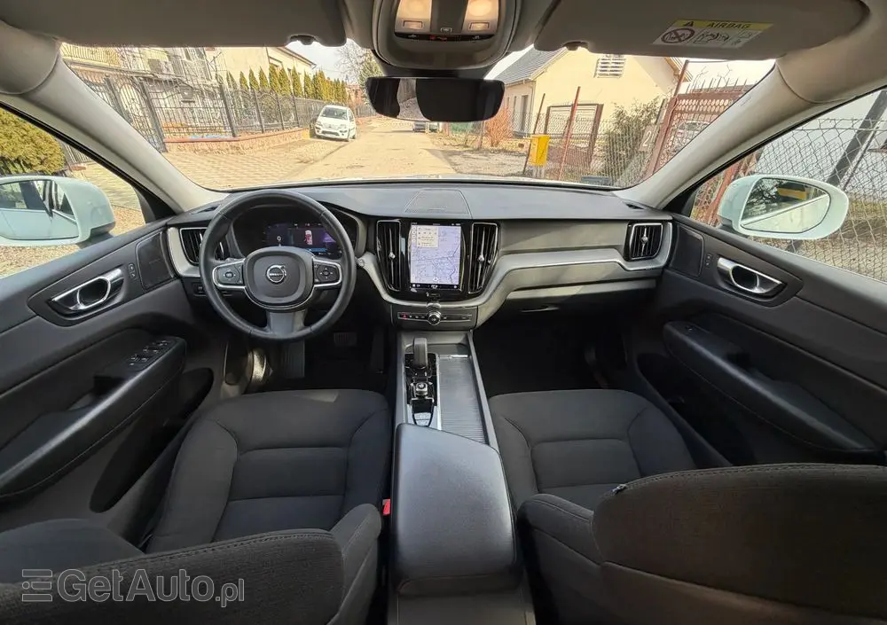 VOLVO XC 60 B4 B Momentum Pro