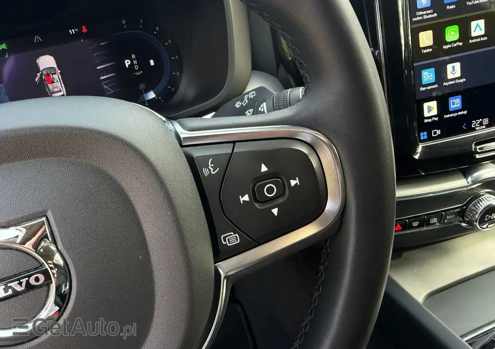 VOLVO XC 60 B4 B Momentum Pro