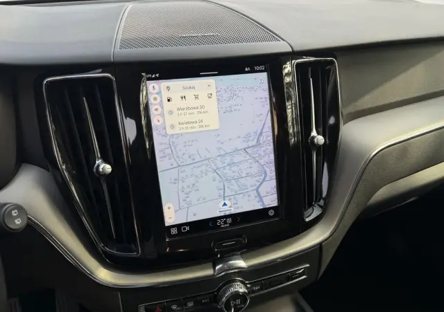 VOLVO XC 60 B4 B Momentum Pro