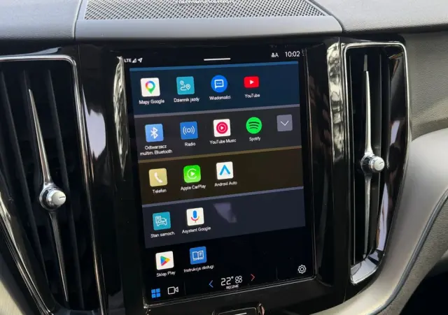 VOLVO XC 60 B4 B Momentum Pro