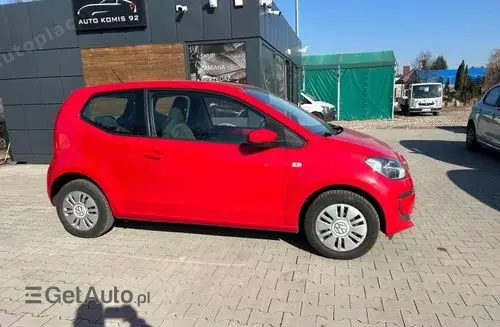 VOLKSWAGEN Up! 