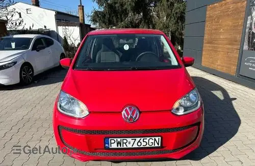 VOLKSWAGEN Up! 