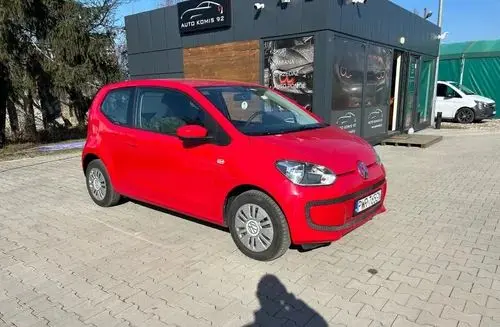 VOLKSWAGEN Up! 