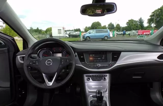 OPEL Astra 