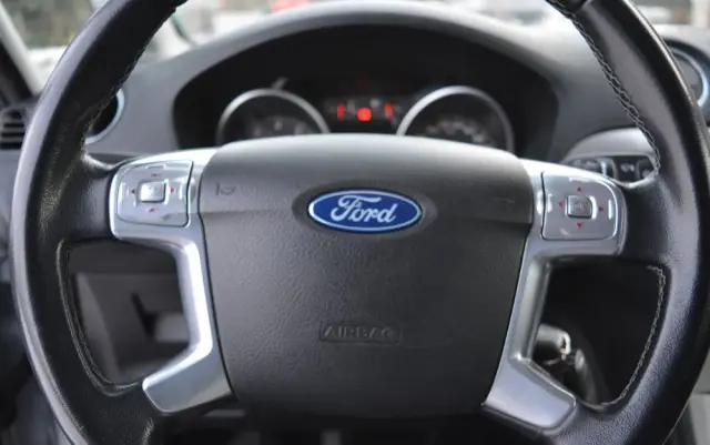 FORD Galaxy 2.0 Trend