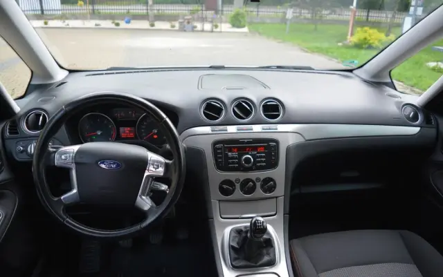 FORD Galaxy 2.0 Trend